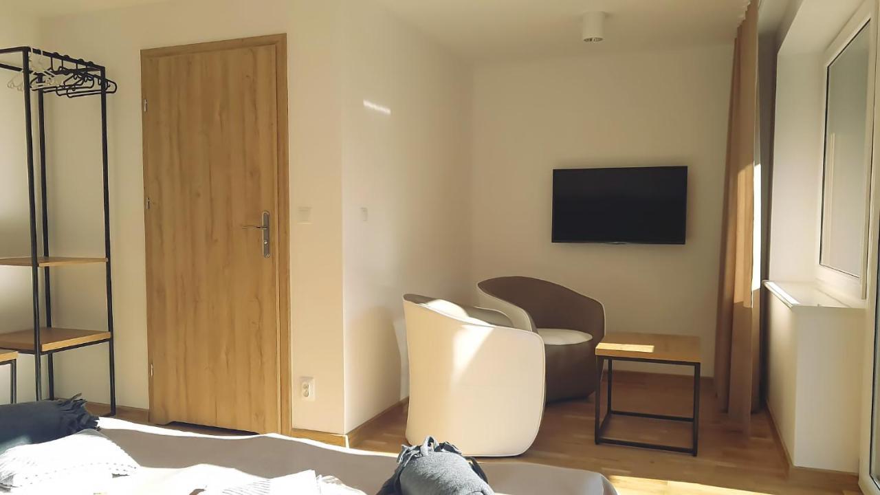 Wodnik Uslugi Hotelarskie, Apartamenty Rowy  Kültér fotó