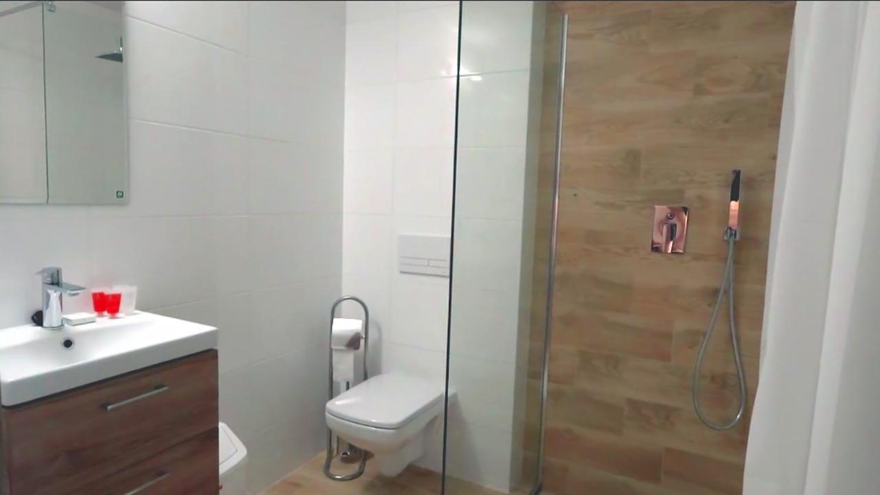 Wodnik Uslugi Hotelarskie, Apartamenty Rowy  Kültér fotó